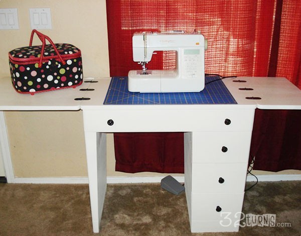 Sewing Desk Makeover