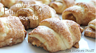 Mini Pumpkin Pie Crescents