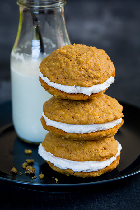 pumpkin-oatmeal-cream-pies12+srgb.