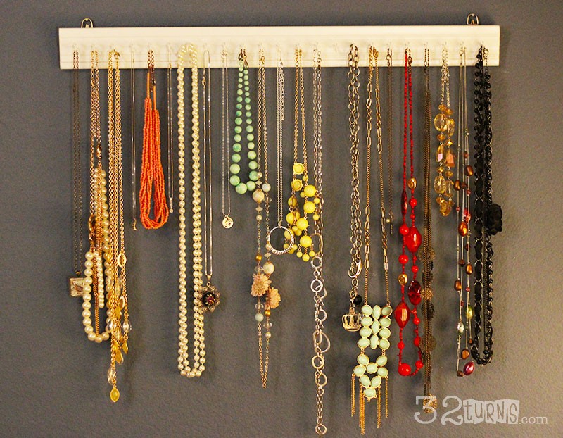 Necklace-Organizer-32turns